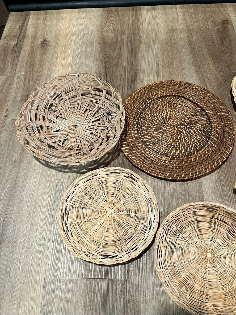 Vintage Natural Wicker Decorative Wall Basket Set - Neutral Tan & Brown